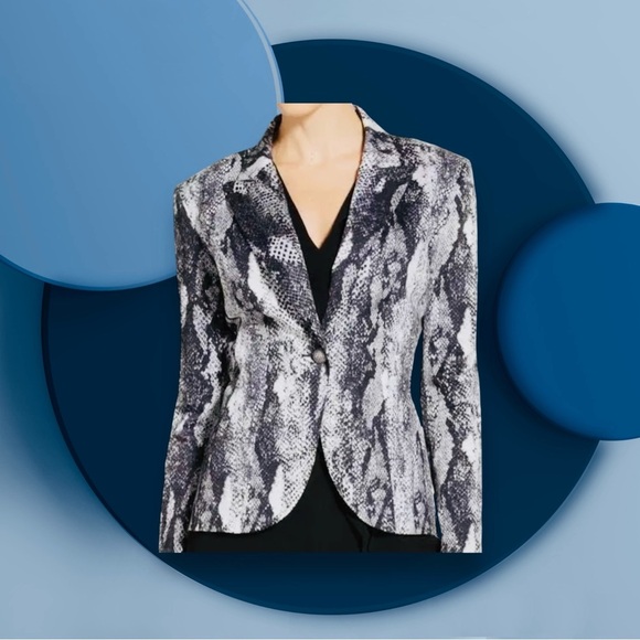 St John Black & White Snakeskin Python Print Cotton Blazer 0 - Picture 5 of 10